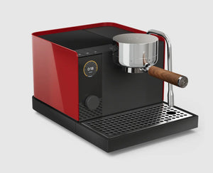1 serijos „Espresso“ kavos virimo aparatas – juodas