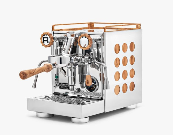 Custom sidopaneler för Rocket Appartamento-Custom trä-Wiedemann Manufuktur-Olive-Barista och Espresso